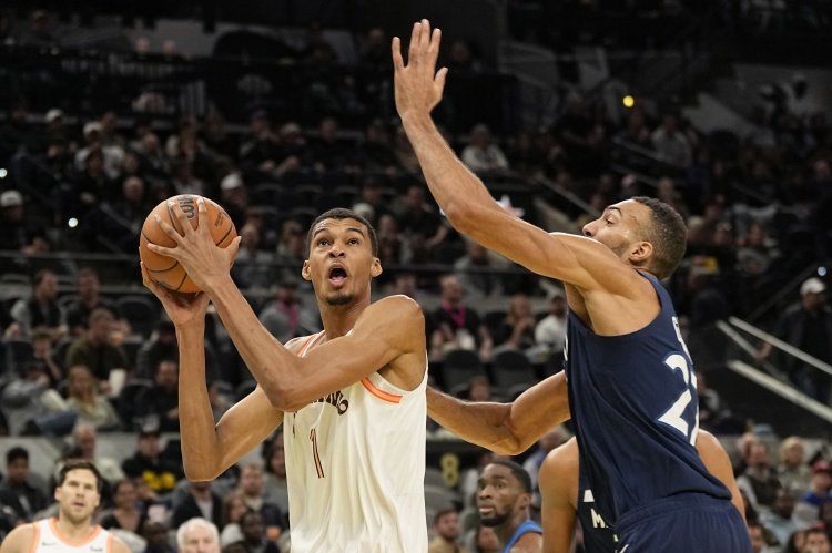 kaiyun-NBA彩经：残阵出击！森林狼客场力拼马刺